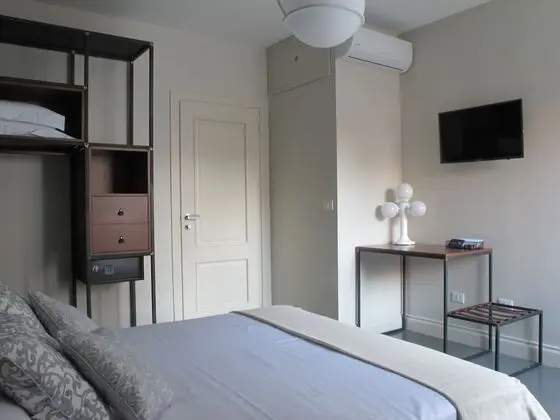 Deluxe Tek Büyük Yataklı Oda, Özel Banyo