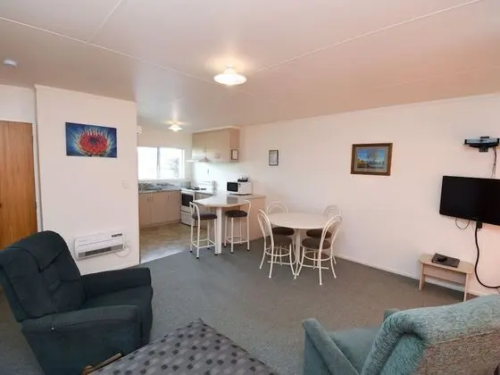 2 Bedroom Unit