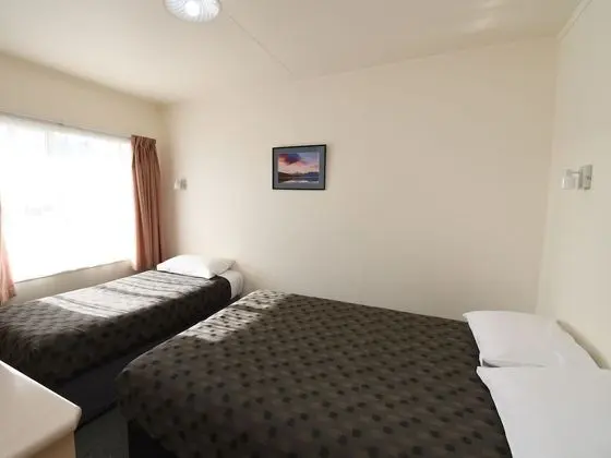 2 Bedroom Unit