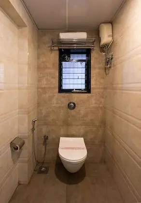 Business Tek Büyük Yataklı Oda