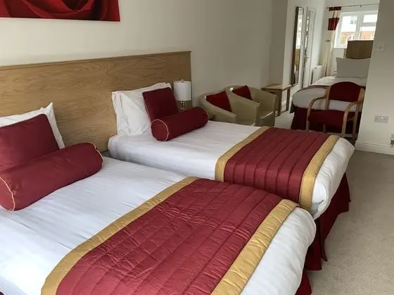 Deluxe Dört Kişilik Oda
