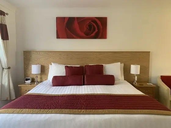 Deluxe Dört Kişilik Oda