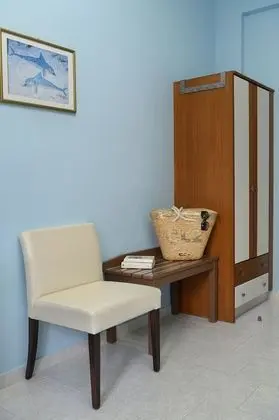 Tek Büyük veya İki Ayrı Yataklı Oda, Bahçe Manzaralı