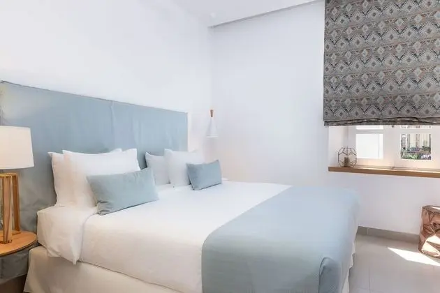 Luxury Tek Büyük Yataklı Oda (Acalle)