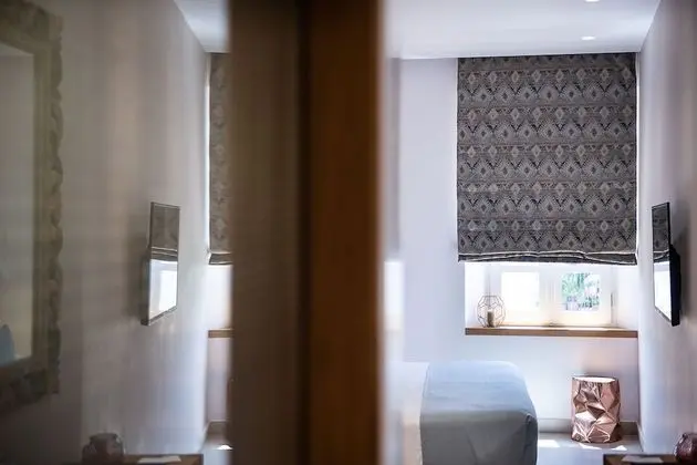 Luxury Tek Büyük Yataklı Oda (Acalle)