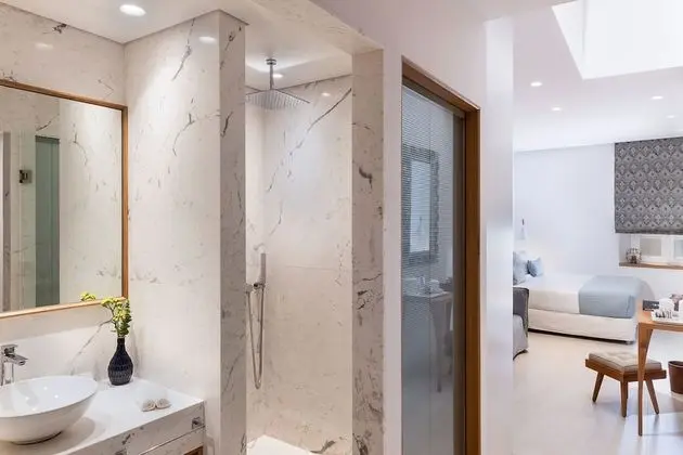 Luxury Tek Büyük Yataklı Oda (Acalle)