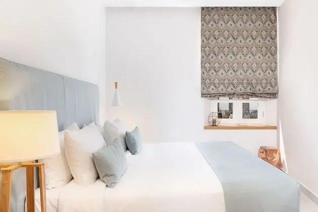 Luxury Tek Büyük Yataklı Oda (Acalle)