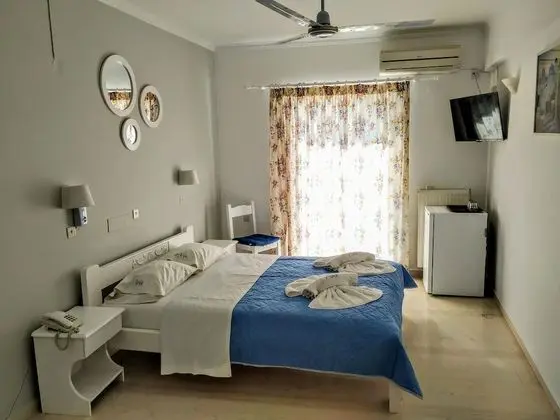 Üç Kişilik Oda, Bahçe Manzaralı