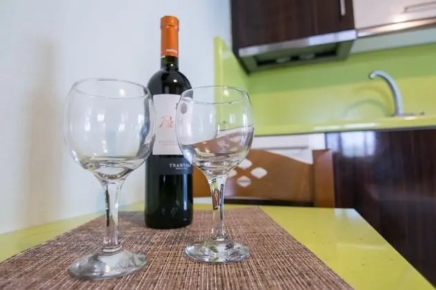 Comfort Tek Büyük veya İki Ayrı Yataklı Oda