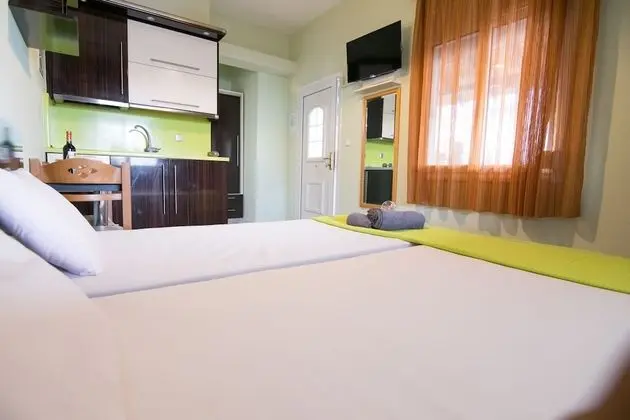 Comfort Tek Büyük veya İki Ayrı Yataklı Oda