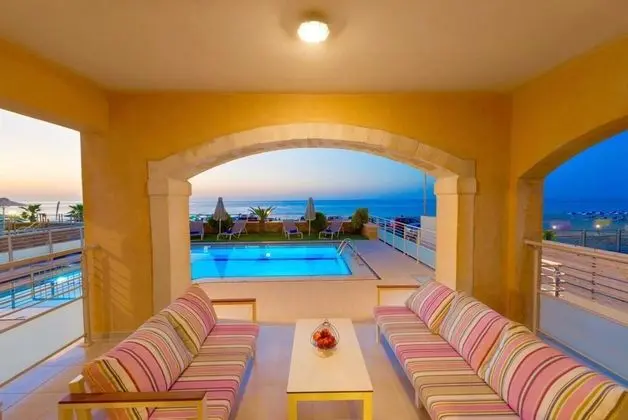 Villa, Sigara İçilebilir