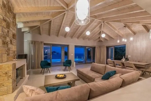 Villa, 3 Yatak Odası, Kişiye Özel Havuzlu, Deniz Manzaralı