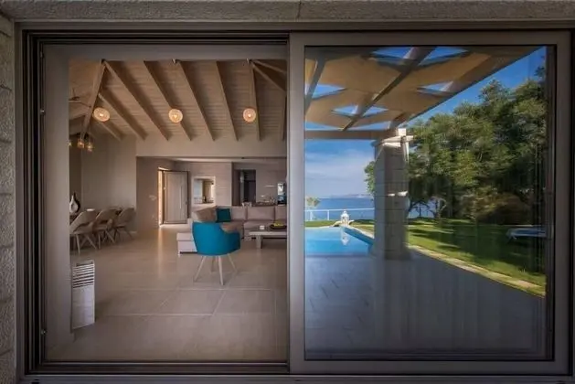 Villa, 3 Yatak Odası, Kişiye Özel Havuzlu, Deniz Manzaralı