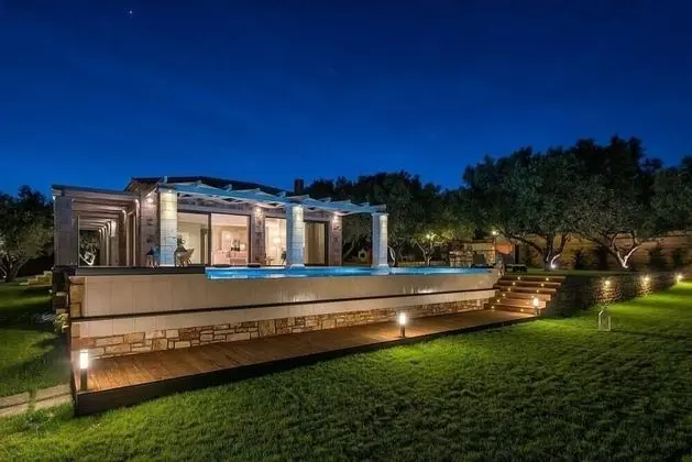 Villa, 3 Yatak Odası, Kişiye Özel Havuzlu, Deniz Manzaralı