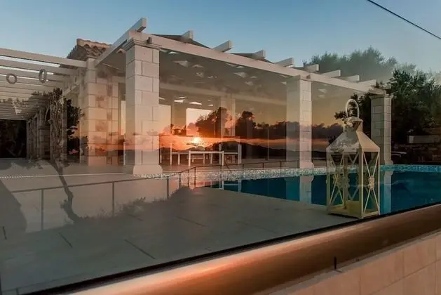 Villa, 3 Yatak Odası, Kişiye Özel Havuzlu, Deniz Manzaralı