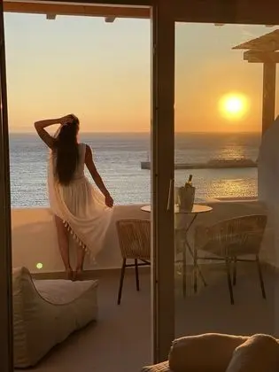 Deluxe Tek Büyük Yataklı Oda, Deniz Manzaralı