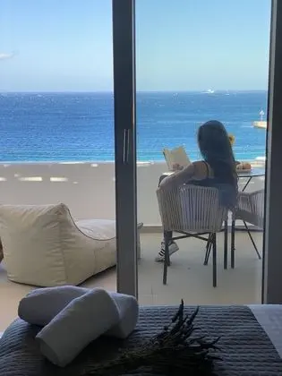 Deluxe Tek Büyük Yataklı Oda, Deniz Manzaralı