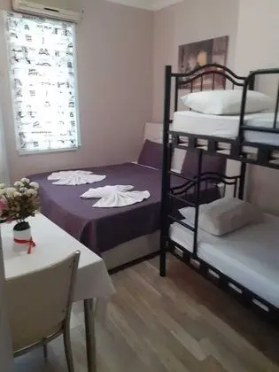 Standard Tek Büyük veya İki Ayrı Yataklı Oda