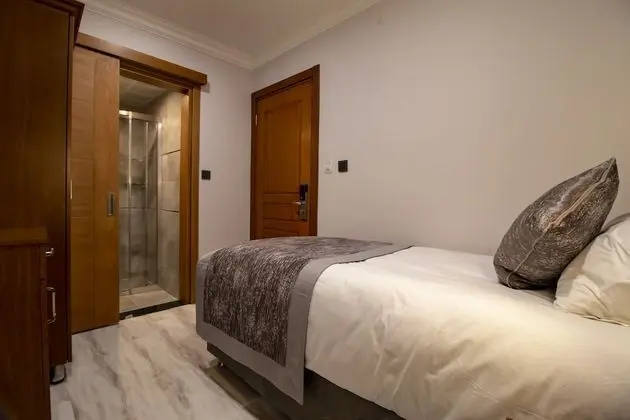 Economy Single Room
