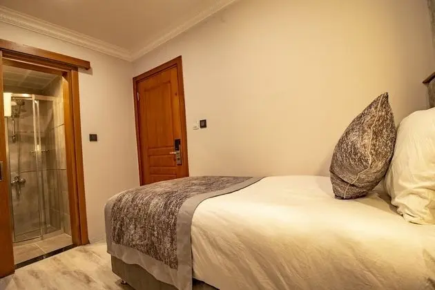 Economy Single Room