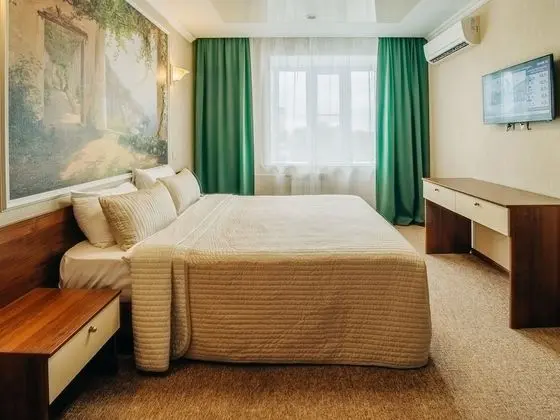 Comfort Tek Büyük Yataklı Oda