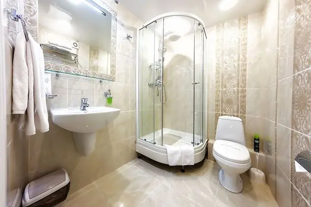 Comfort Tek Büyük Yataklı Oda