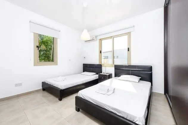 Villa, 4 Yatak Odası, Kişiye Özel Havuzlu