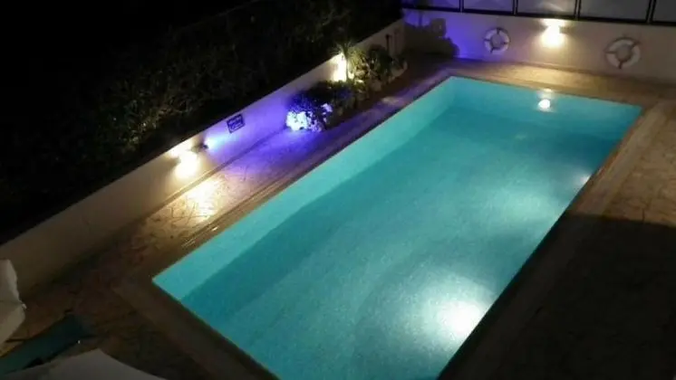 Villa, 4 Yatak Odası, Kişiye Özel Havuzlu