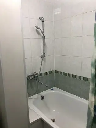 Comfort Üç Kişilik Oda, Avlu Manzaralı