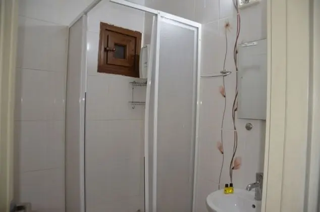 Economy Triple Room, City View