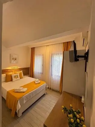 Standart Oda, Deniz veya Bahçe Manzaralı