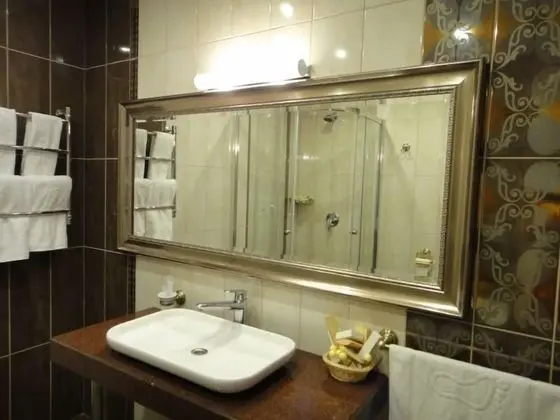 Deluxe Tek Büyük Yataklı Oda, 2 Büyük (Queen) Boy Yatak