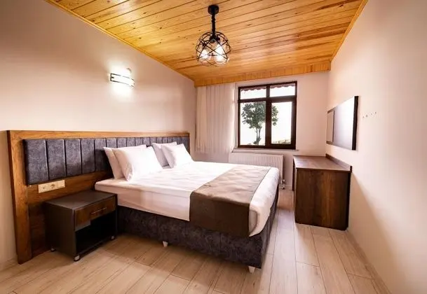 2+1 Suite Beş Kişilik, Deniz ve Dağ Manzaralı, Balkonlu