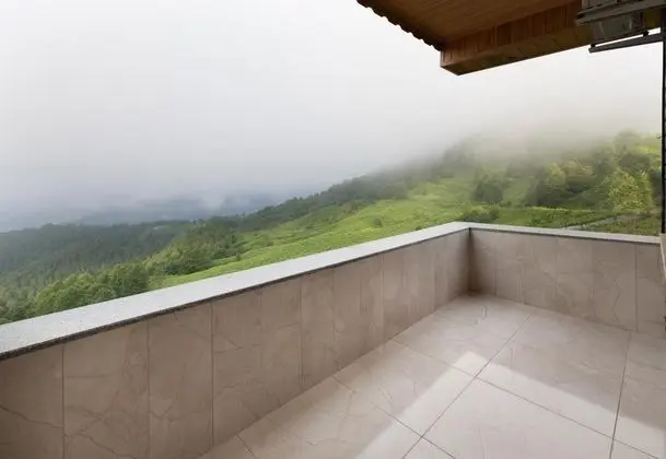 2+1 Suite Beş Kişilik, Deniz ve Dağ Manzaralı, Balkonlu
