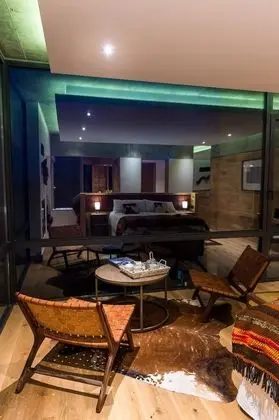 Superior Oda, Göl Manzaralı