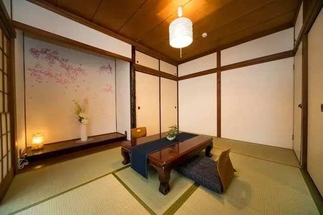 Ev (Awaji Holiday Inn Kariya)