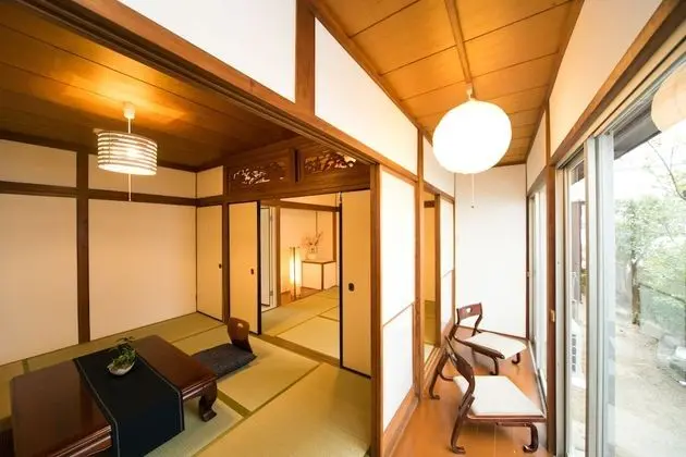 Ev (Awaji Holiday Inn Kariya)