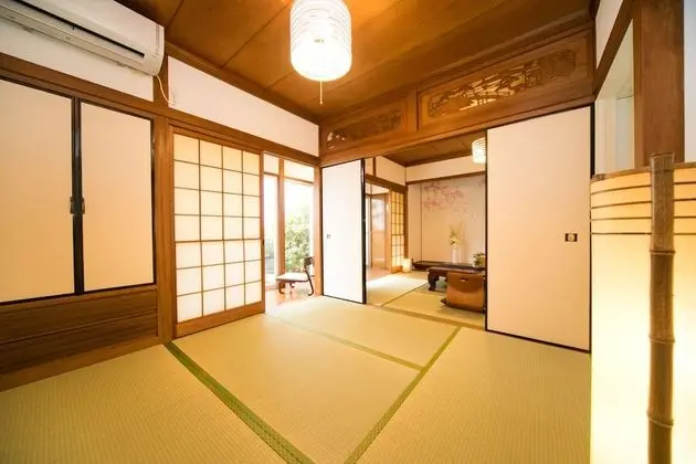 Ev (Awaji Holiday Inn Kariya)