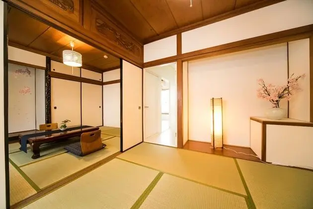 Ev (Awaji Holiday Inn Kariya)