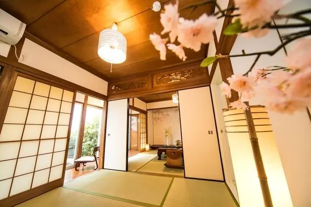 Ev (Awaji Holiday Inn Kariya)