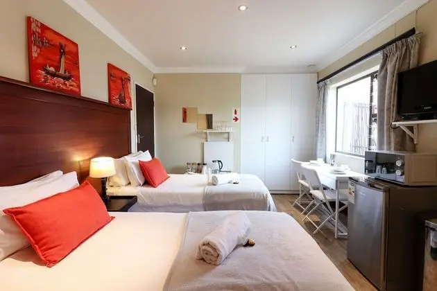 Business Tek Büyük veya İki Ayrı Yataklı Oda, Birden Çok Yatak, Veranda, Zemin Kat