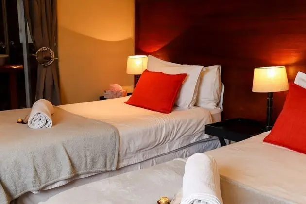 Business Tek Büyük veya İki Ayrı Yataklı Oda, Birden Çok Yatak, Veranda, Zemin Kat