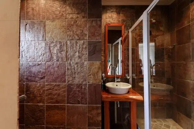 Business Tek Büyük veya İki Ayrı Yataklı Oda, Birden Çok Yatak, Veranda, Zemin Kat