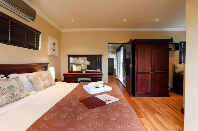 Classic Süit, Balkon (Upstairs Mlima)