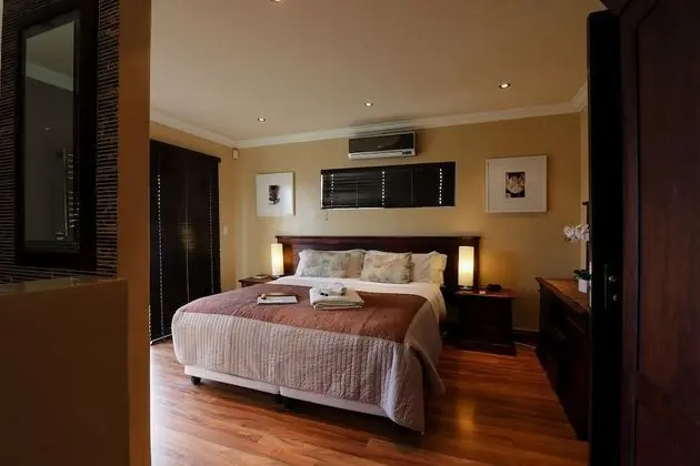 Classic Süit, Balkon (Upstairs Mlima)