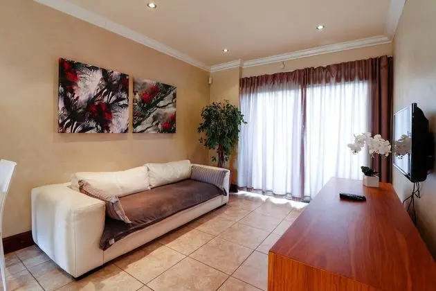 Süit (Ground lvl Bustani)