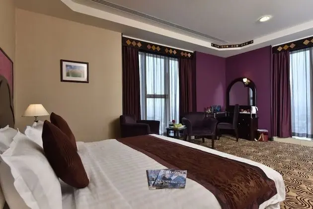 Junior Süit, 1 Çift Kişilik Yatak