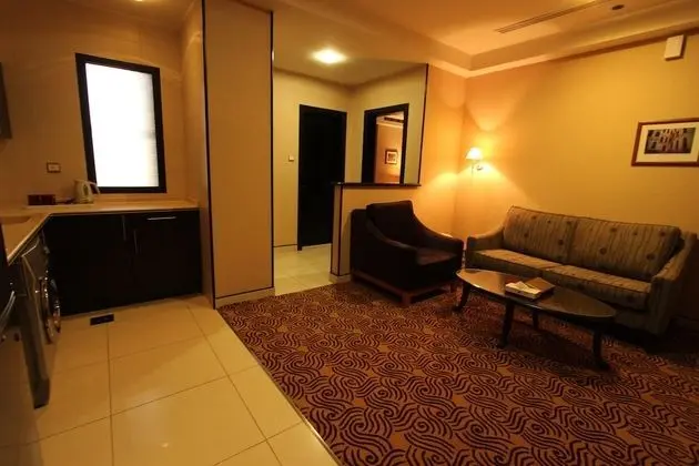 Junior Süit, 1 Çift Kişilik Yatak