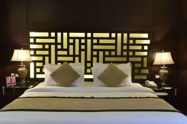 Royal Süit, Sıcak Su Küveti