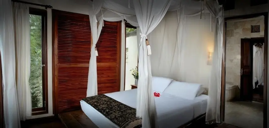 Villa Awang Awang , 5 Bedrooms , Private Pool , Valley View
